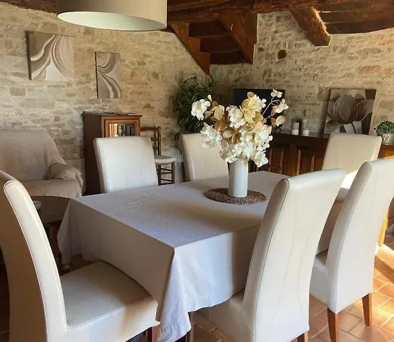 Maison De Semesterbostad *